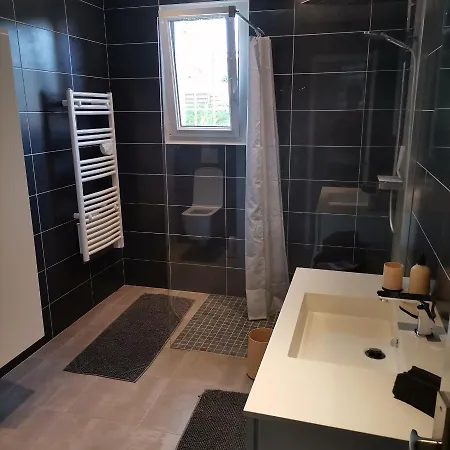 Appartement Dans Habitation Privee Avec Piscine La Milesse Exterior foto