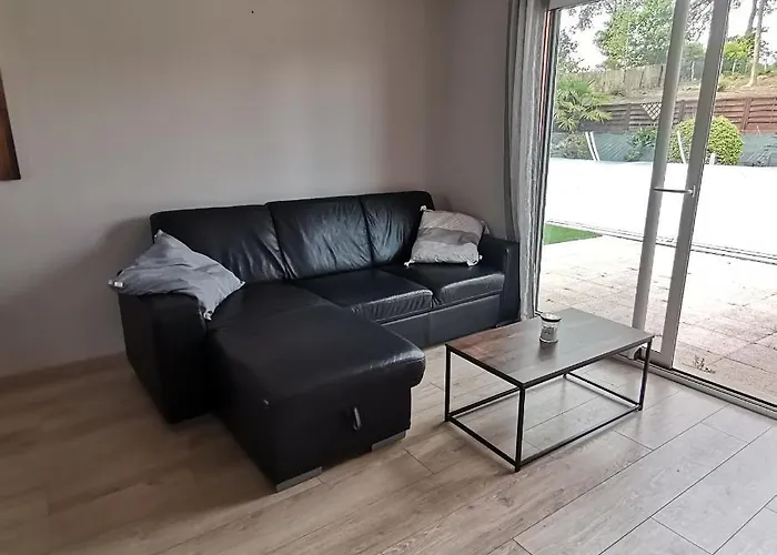 Appartement Dans Habitation Privee Avec Piscine