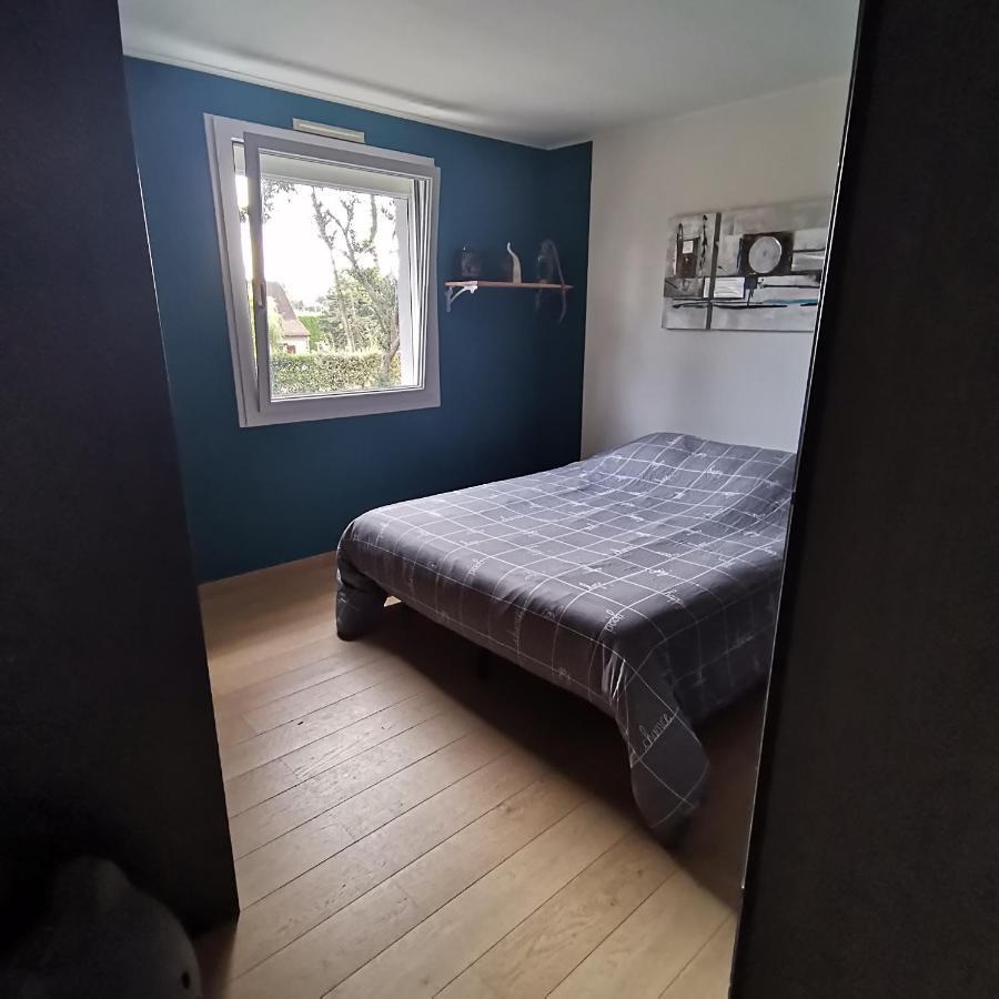 Dans Habitation Privee Avec Piscine La Milesse